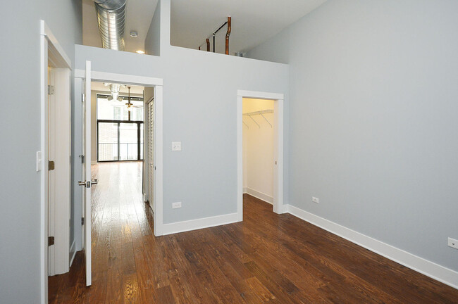 Building Photo - 701 N Milwaukee Ave