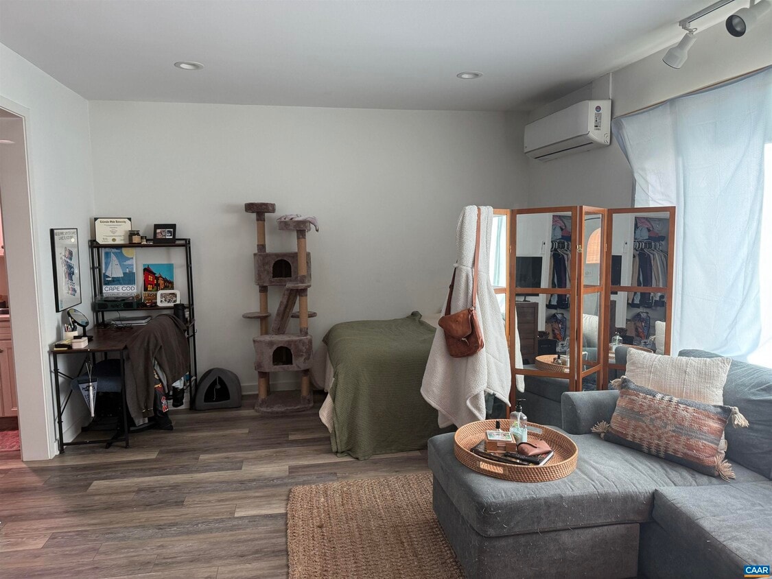 Foto principal - 1311 Wertland St