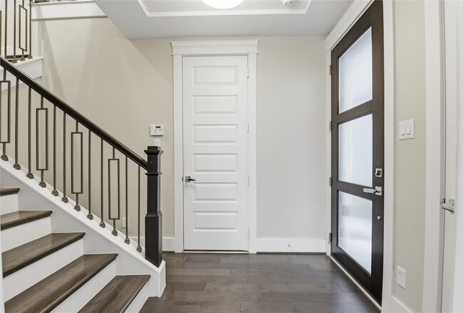 Photo - 819 Algona Ave House