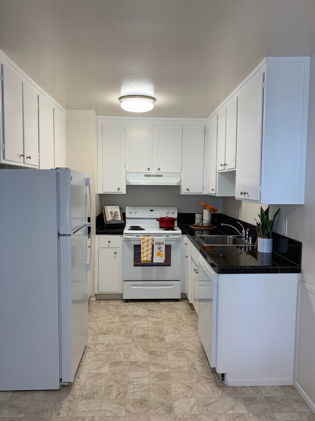 Casa Vasona Garden Apartments Los Gatos, CA