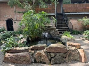 Building Photo - 3944 W Alabama St