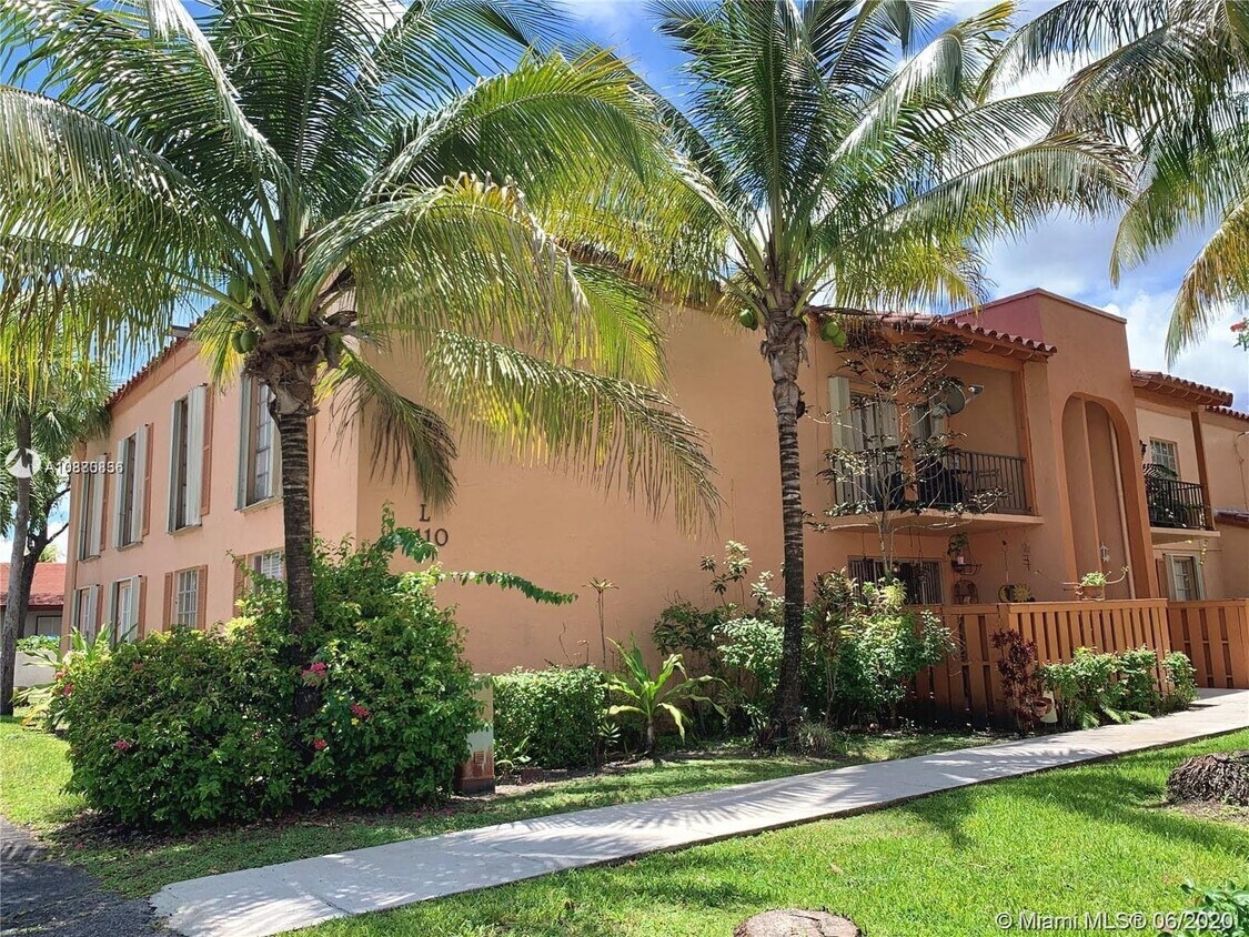 Primary Photo - 7110 Fairway Dr