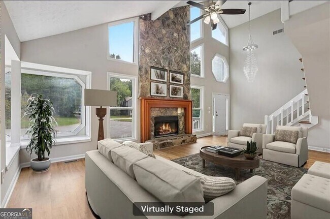 Foto del edificio - 270 St Simons Cove