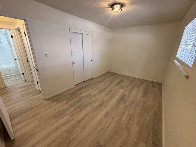 Foto del edificio - 4091 Greenwood Rd