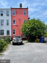Building Photo - 2735 N Charles St