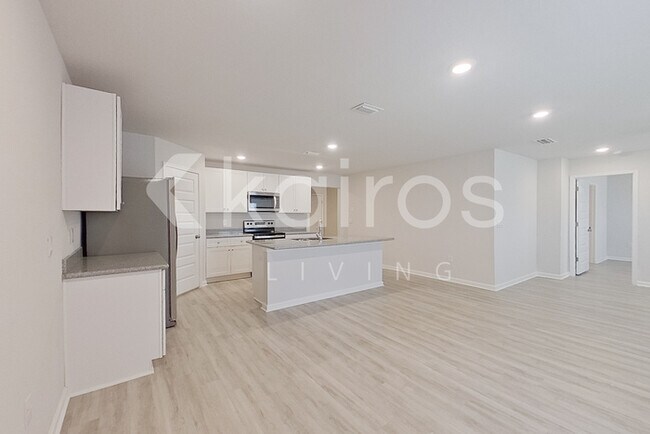 Foto del edificio - 154 Metalmark Dr
