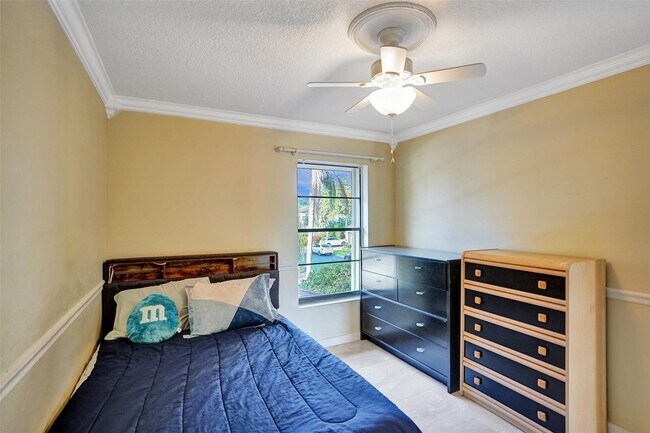 Foto del edificio - 8904 SW 22nd St