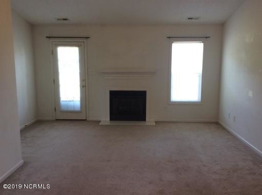Building Photo - 101 Jerrett Ln