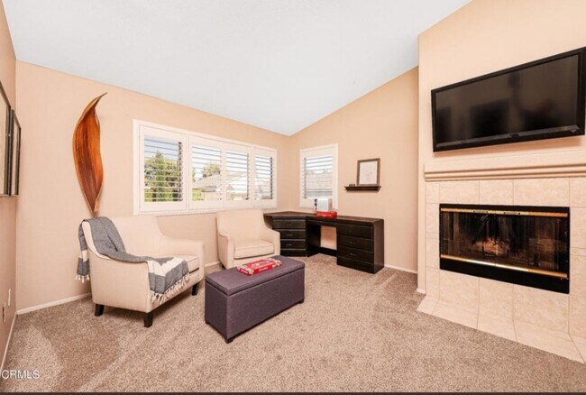 Building Photo - 40454 La Quinta Ct