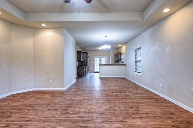 Foto del edificio - 23171 Johnson Rd