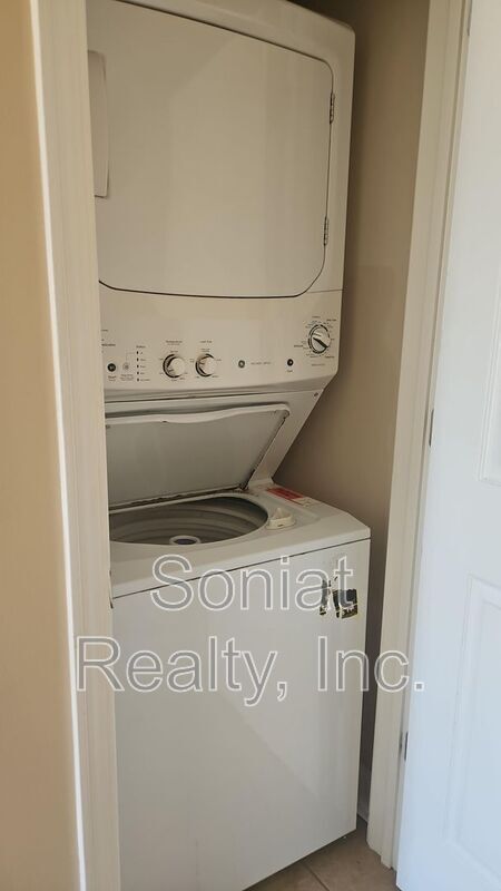 Foto del edificio - 2323 Abundance St