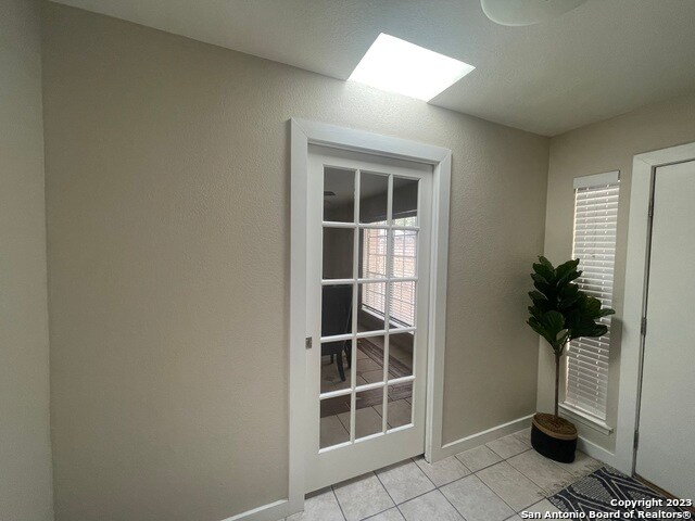 Building Photo - 2611 Woodline St