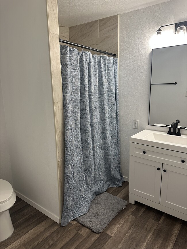 Master bath - 1705 NW 48th St
