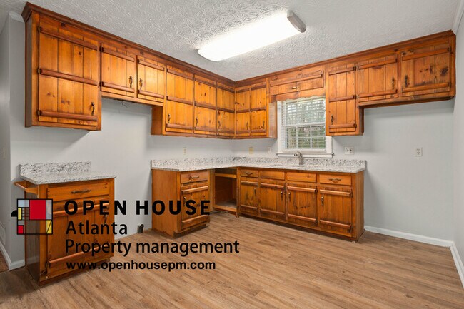 Building Photo - 3260 Brandywine Pl NW, Marietta