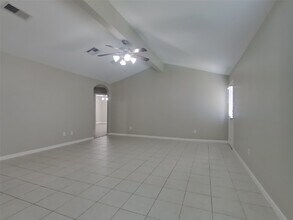 Building Photo - 432 Palomino Stand Dr