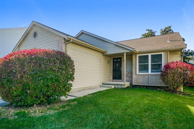 Building Photo - 1551 Covina Dr