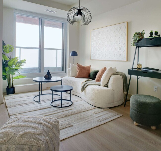 Photo du bâtiment - 2545 Simcoe St N