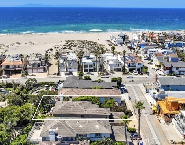 Primary Photo - 5032 Amalfi Way