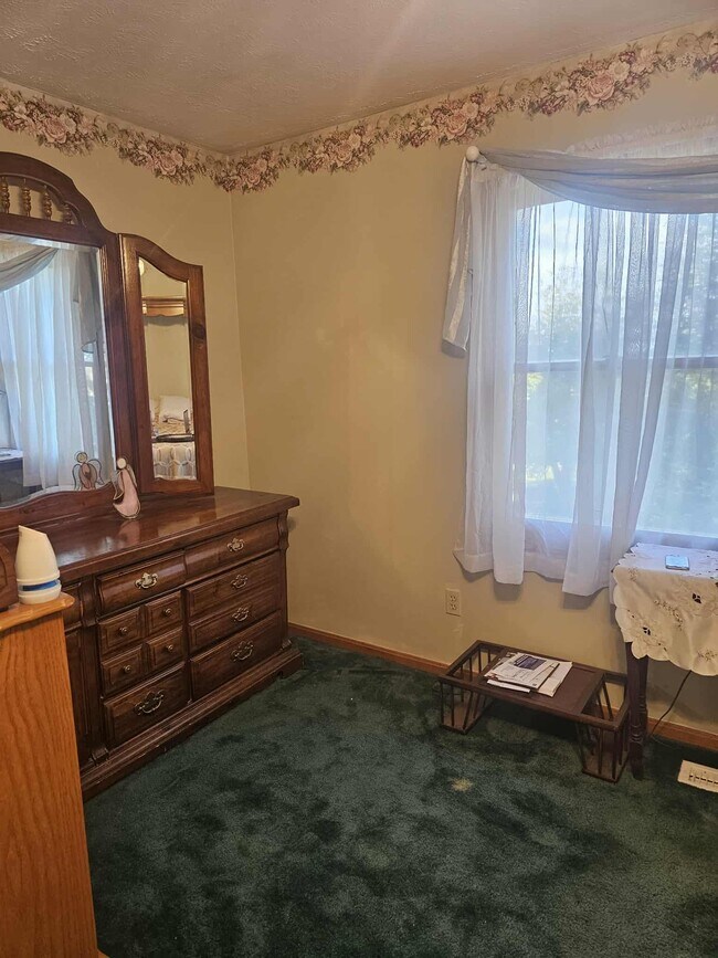 Foto del edificio - 3424 Martindale Rd NE