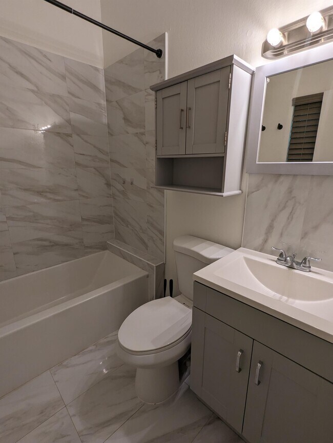 Foto del edificio - 2707 W Tharpe St