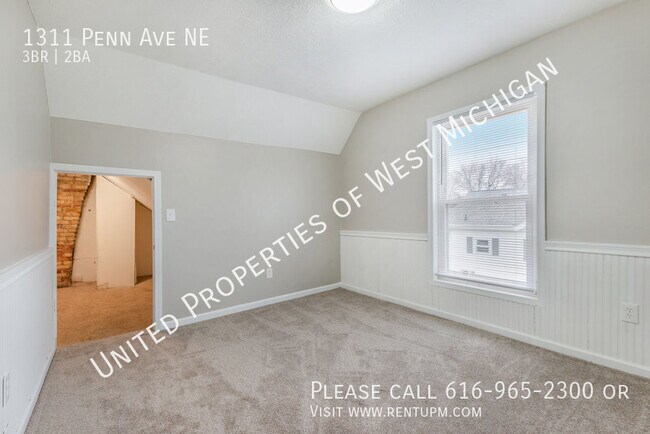 Building Photo - Coming Soon - 5/22/23 Estimated | 3 Bed, 2...