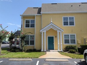 Building Photo - 3003 Limbo Ln