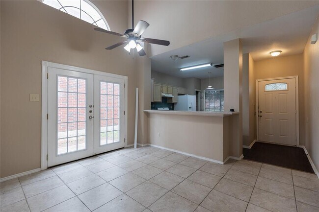 Foto del edificio - 815 Black Locust Drive West