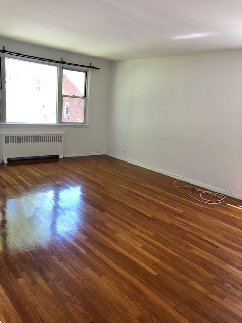 Building Photo - 157 White Plains Rd