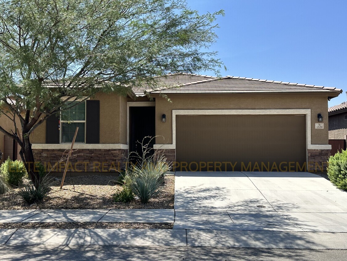 Primary Photo - 6520 E Via Arroyo Azul