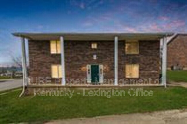 Building Photo - 301 Christy Allyn Ct