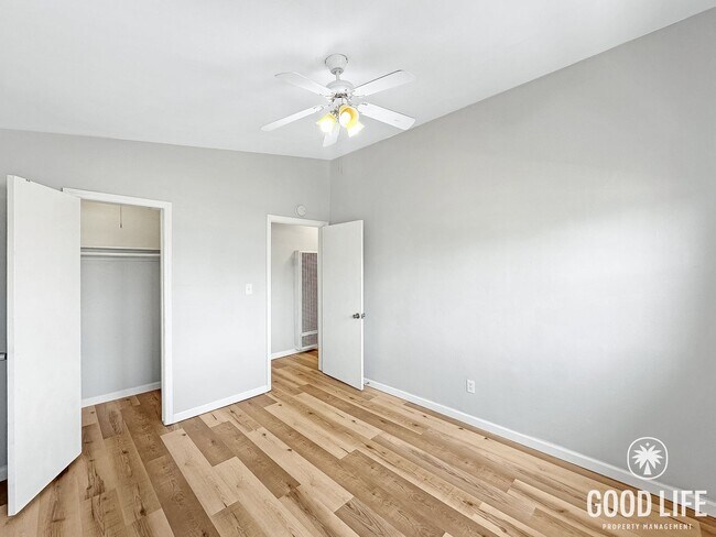Foto del edificio - Charming 3BD/2BA Single-Story Home in Otay Mesa with Large Backyard, In-Unit Laundry & Attached G...