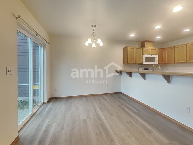 Foto del edificio - 5226 167th St E