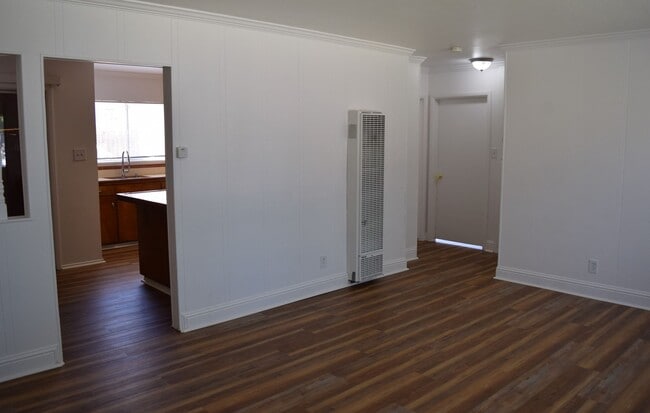 Foto del edificio - 512 Clover St