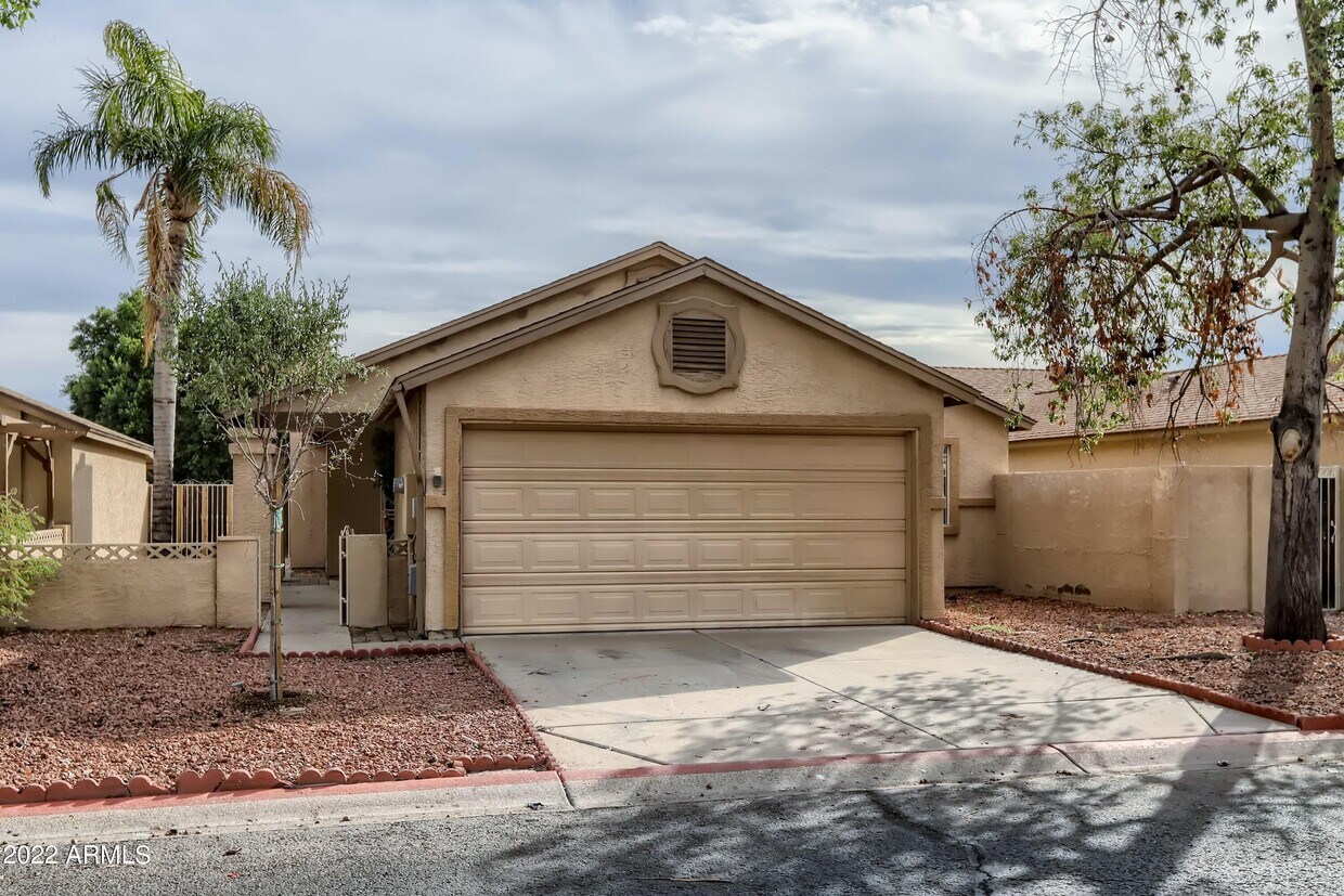 10021 N 66th Ln, Glendale, AZ 85302 House Rental in Glendale, AZ