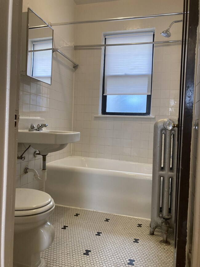 Foto del edificio - 8915 S Justine St