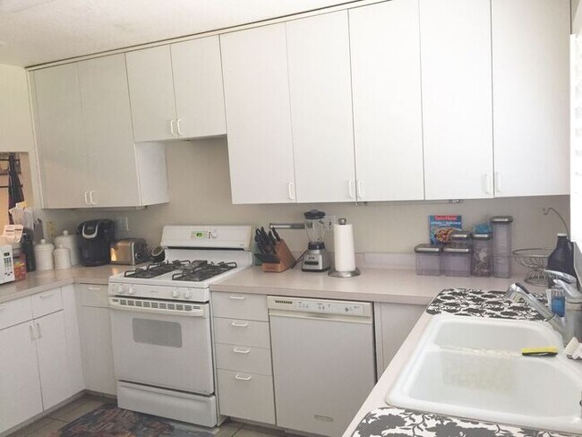 Foto del edificio - Addorable South Davis Home