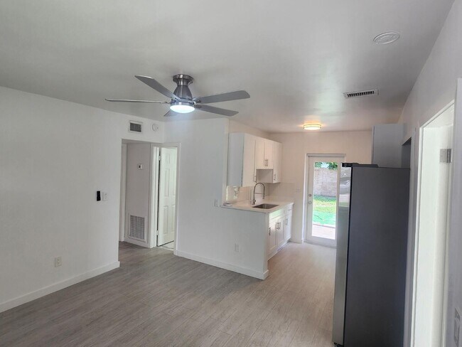 Foto del edificio - 1754 NE 48th Ct