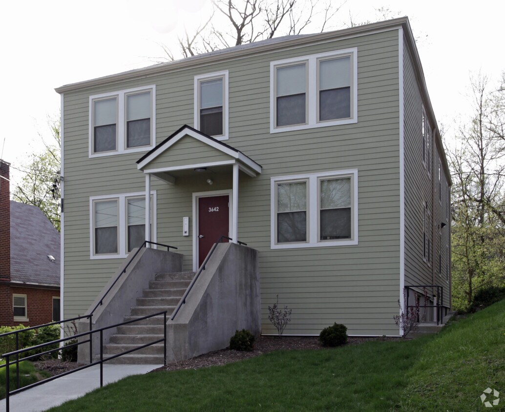 3642 Alaska Ave, Cincinnati, OH 45229 Apartments in Cincinnati, OH