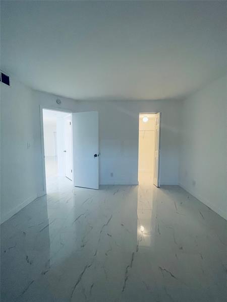 Foto del edificio - 8025 S Colony Cir