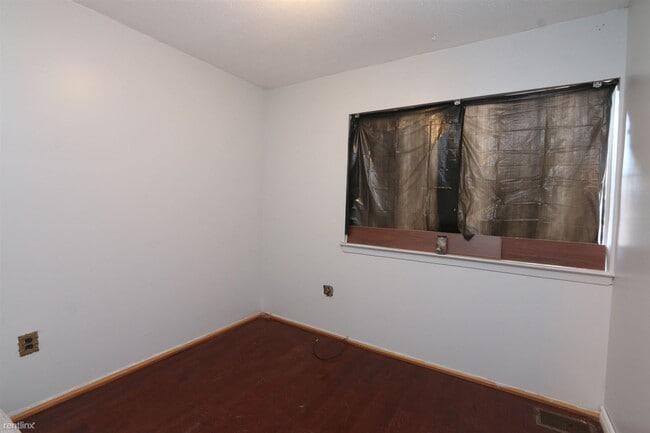 Building Photo - 4 br, 2 bath House - 254 Amboy St 1-2-3-4