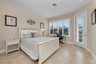 Building Photo - 12863 Carrington Cir