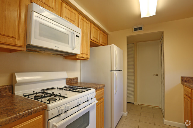 Interior Photo - Forest Station Apartments