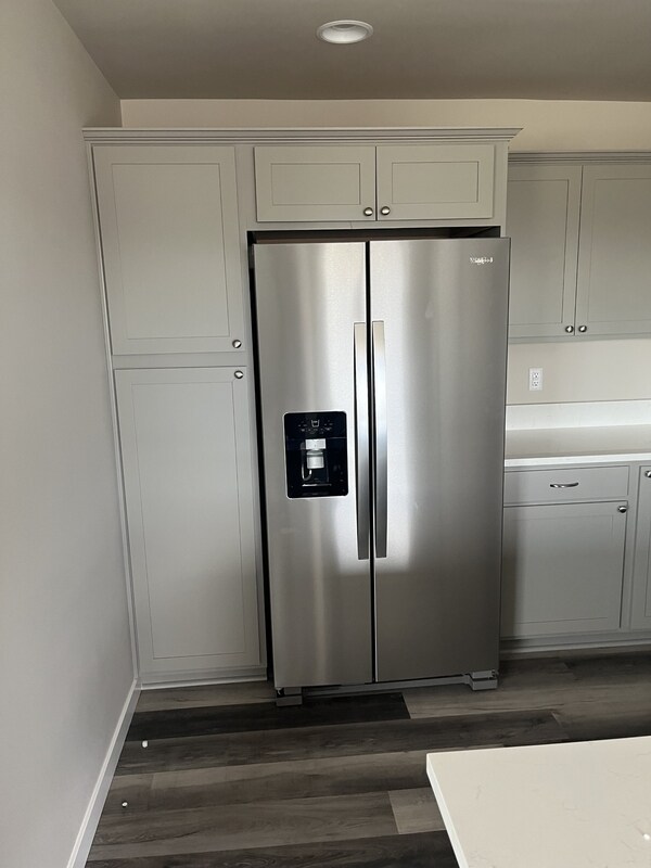 Foto del edificio - 610 Mead Ave