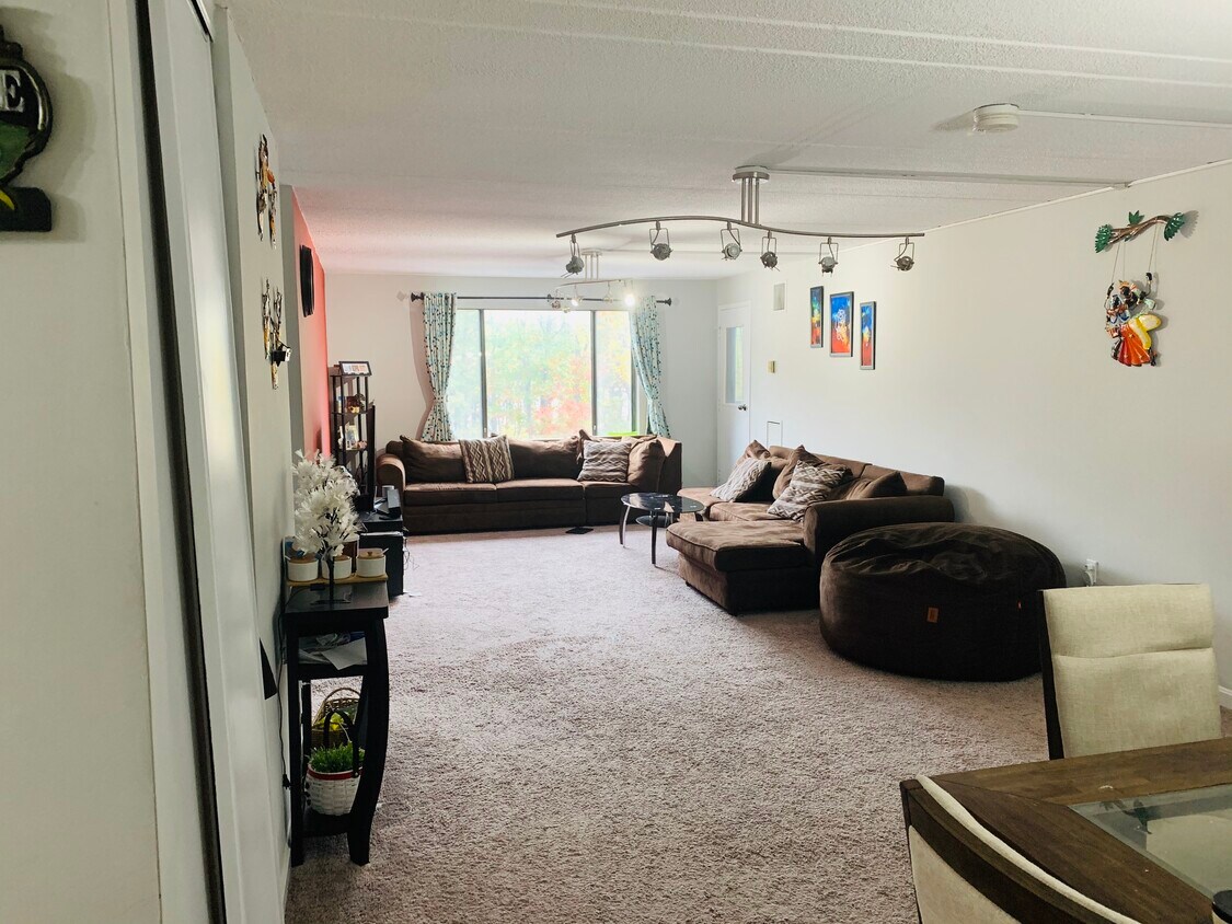 1550 Worcester Rd Unit 228, Framingham, MA 01702 Condo for Rent in