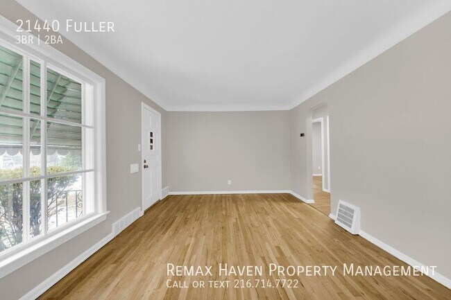 Building Photo - 21440 Fuller-