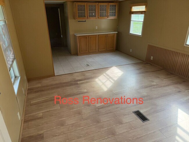 Foto del edificio - 2 Bedroom Available in West Portsmouth
