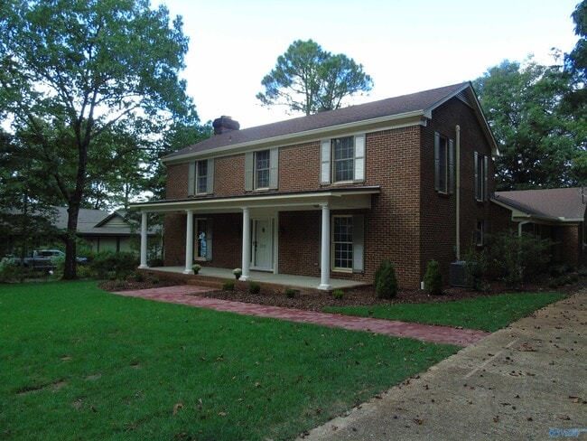 Foto del edificio - 3317 Lookout Dr SE