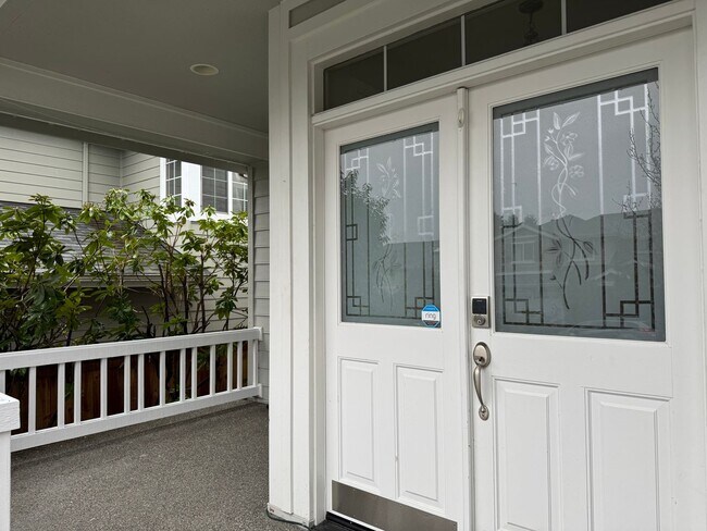 Foto del edificio - CLICK "REQUEST A TOUR" NOW!