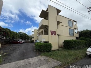 Building Photo - 1143 Hassinger St