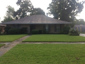 Building Photo - 5148 Floynell Dr